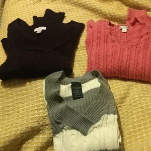 V-Neck Knitted Sweater Bundle